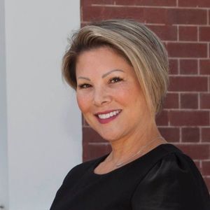 Meet your Posher, Karen